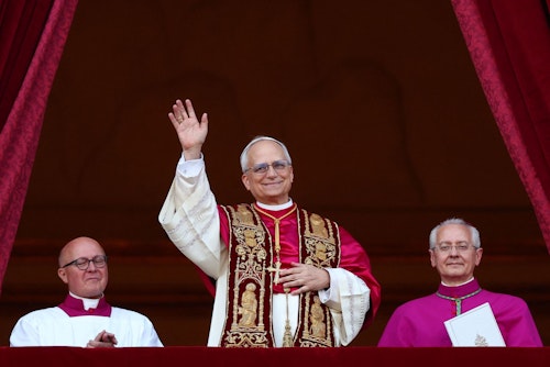 HABEMUS PAPAM.